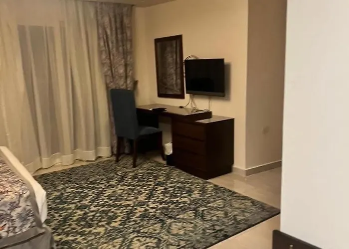 فيلة بنتهاوس جاكوزي - و - بورتو السخنة - وحدات فاخر استثنائية
