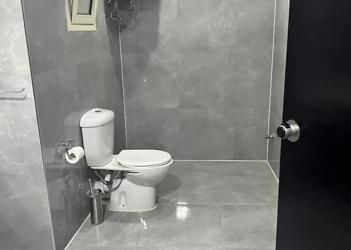 بنتهاوس جاكوزي - و - بورتو السخنة - وحدات فاخر استثنائية *